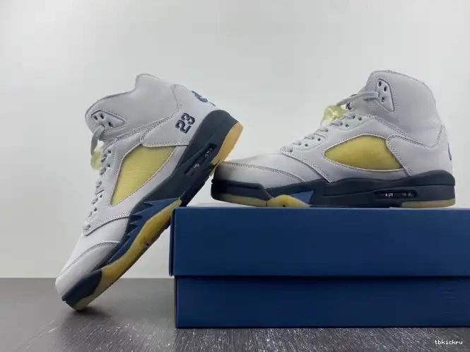 Reps TBkick WMNS x Jordan 5 Air FZ5758-004 Ma Maniere A 0513